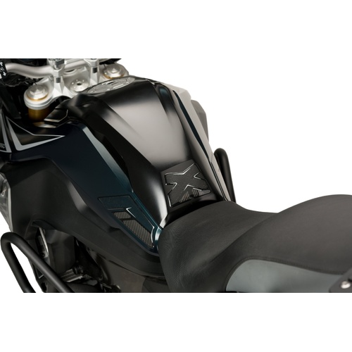 Puig TANK PAD + SIDE PART BMW F850GS C/CARBON LOOK